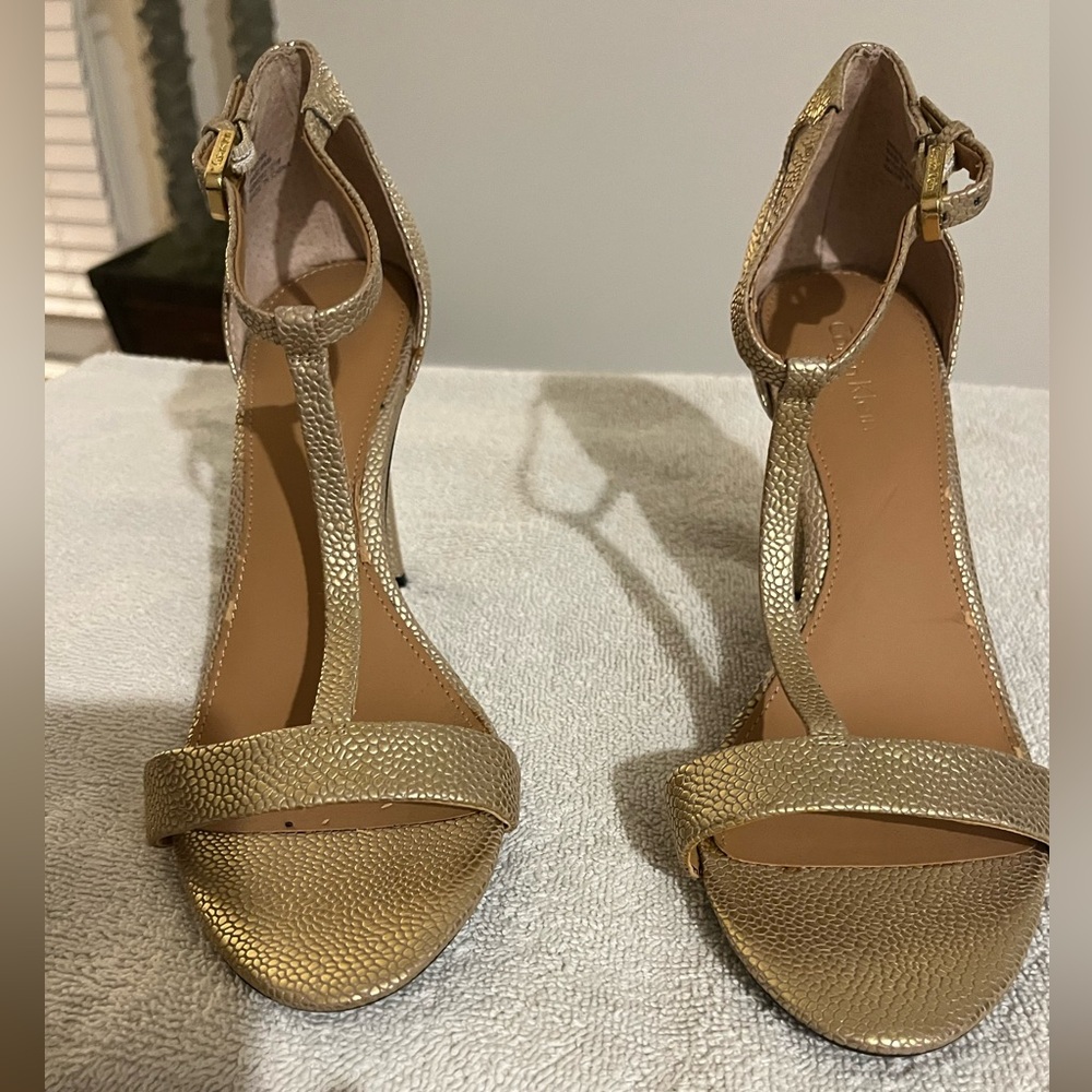 Calvin Klein Gold Textured Heels